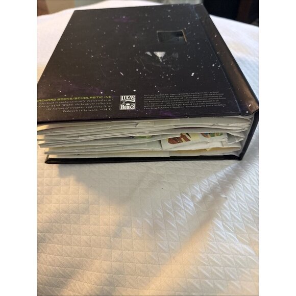 Star Wars: A Galactic Pop-Up Adventure by Matthew Reinhart and Lucasfilm Ltd - Picture 8 of 11